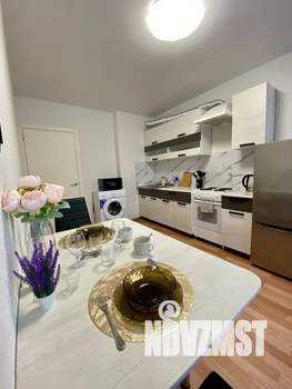 1-к квартира, посуточно, 40м2, 10/10 этаж