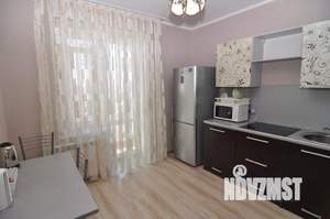 1-к квартира, посуточно, 37м2, 1/1 этаж
