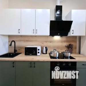 1-к квартира, посуточно, 38м2, 7/10 этаж