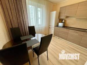 1-к квартира, посуточно, 40м2, 9/17 этаж