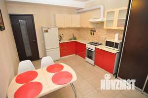 1-к квартира, посуточно, 65м2, 1/1 этаж