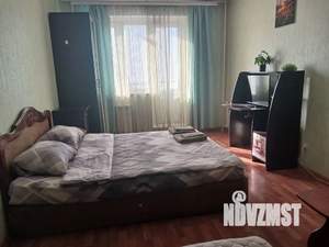 1-к квартира, посуточно, 37м2, 7/17 этаж