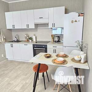 1-к квартира, посуточно, 37м2, 1/1 этаж