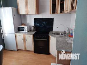 1-к квартира, посуточно, 37м2, 1/1 этаж