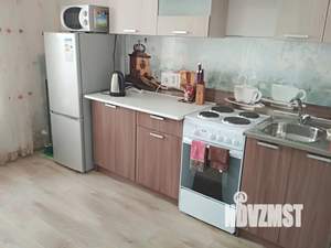 1-к квартира, посуточно, 37м2, 10/10 этаж