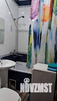 2-к квартира, посуточно, 35м2, 5/5 этаж