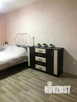 1-к квартира, посуточно, 32м2, 7/10 этаж