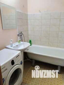 2-к квартира, посуточно, 65м2, 4/17 этаж