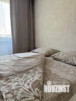 1-к квартира, посуточно, 38м2, 11/18 этаж