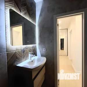 1-к квартира, посуточно, 41м2, 10/10 этаж