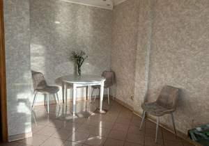 3-к квартира, на длительный срок, 120м2, 4/10 этаж