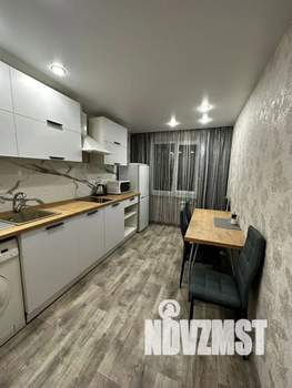 1-к квартира, посуточно, 36м2, 10/11 этаж