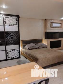 1-к квартира, посуточно, 40м2, 1/6 этаж