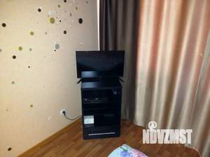 1-к квартира, посуточно, 40м2, 8/17 этаж