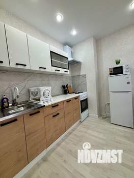 1-к квартира, посуточно, 38м2, 11/18 этаж