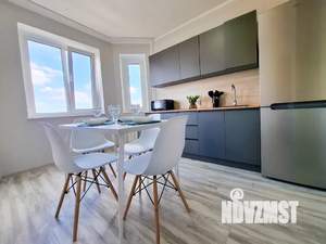 2-к квартира, посуточно, 60м2, 13/17 этаж