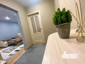 1-к квартира, посуточно, 37м2, 2/18 этаж