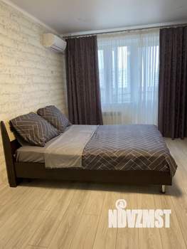 1-к квартира, посуточно, 38м2, 13/17 этаж