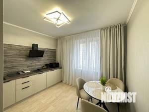 1-к квартира, посуточно, 38м2, 6/17 этаж