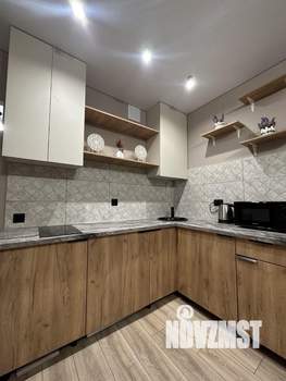 Студия квартира, посуточно, 30м2, 7/10 этаж