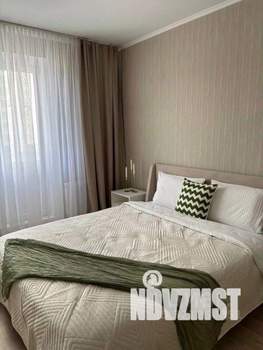 1-к квартира, посуточно, 38м2, 1/1 этаж