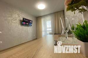 1-к квартира, посуточно, 37м2, 16/18 этаж