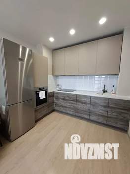 1-к квартира, посуточно, 37м2, 8/10 этаж