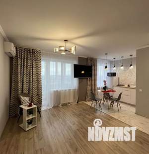 Студия квартира, посуточно, 33м2, 7/9 этаж