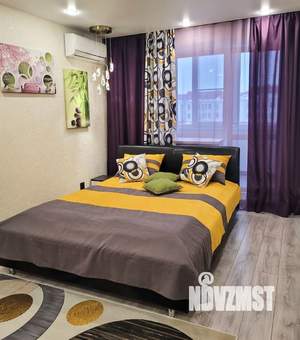 1-к квартира, посуточно, 39м2, 6/9 этаж