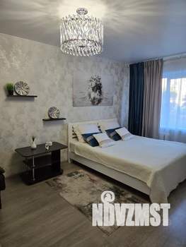 1-к квартира, посуточно, 32м2, 2/5 этаж