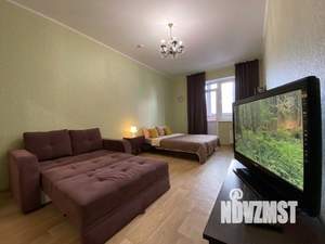 1-к квартира, посуточно, 47м2, 1/1 этаж