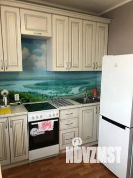 1-к квартира, посуточно, 38м2, 14/17 этаж