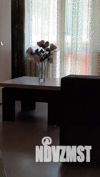 1-к квартира, посуточно, 38м2, 2/5 этаж