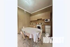 1-к квартира, посуточно, 44м2, 2/17 этаж