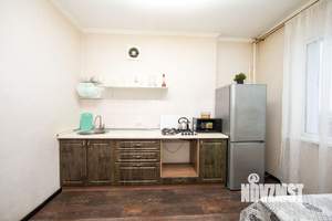2-к квартира, посуточно, 58м2, 1/1 этаж