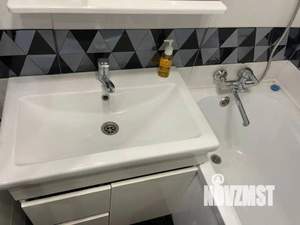 2-к квартира, посуточно, 50м2, 1/1 этаж