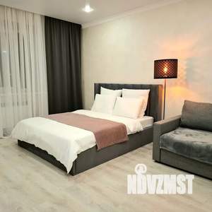 2-к квартира, посуточно, 44м2, 5/9 этаж