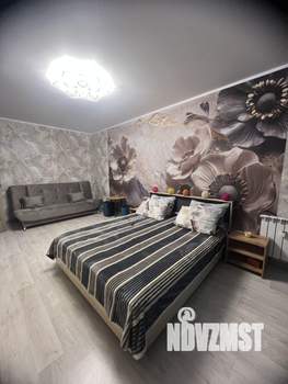 1-к квартира, посуточно, 38м2, 12/17 этаж