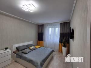 1-к квартира, посуточно, 38м2, 8/17 этаж