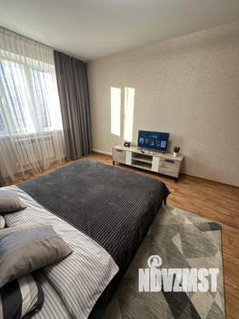 1-к квартира, посуточно, 40м2, 6/10 этаж