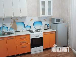 1-к квартира, посуточно, 38м2, 5/17 этаж