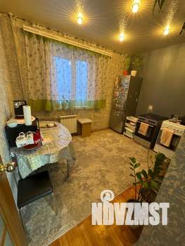 Студия квартира, посуточно, 35м2, 7/17 этаж