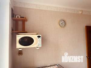 1-к квартира, посуточно, 38м2, 7/10 этаж