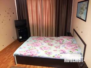 1-к квартира, посуточно, 40м2, 8/17 этаж