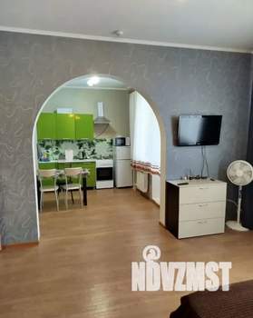 Студия квартира, посуточно, 41м2, 10/16 этаж