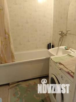 1-к квартира, посуточно, 40м2, 8/10 этаж