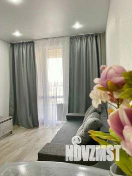 1-к квартира, посуточно, 38м2, 1/1 этаж