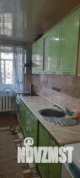 1-к квартира, посуточно, 35м2, 1/12 этаж