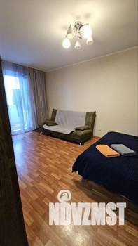 1-к квартира, посуточно, 39м2, 1/1 этаж