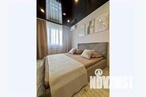 1-к квартира, посуточно, 37м2, 8/18 этаж